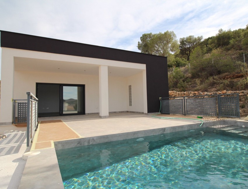 Nueva construcción  · Villa / Chalet · Canada De La Lena