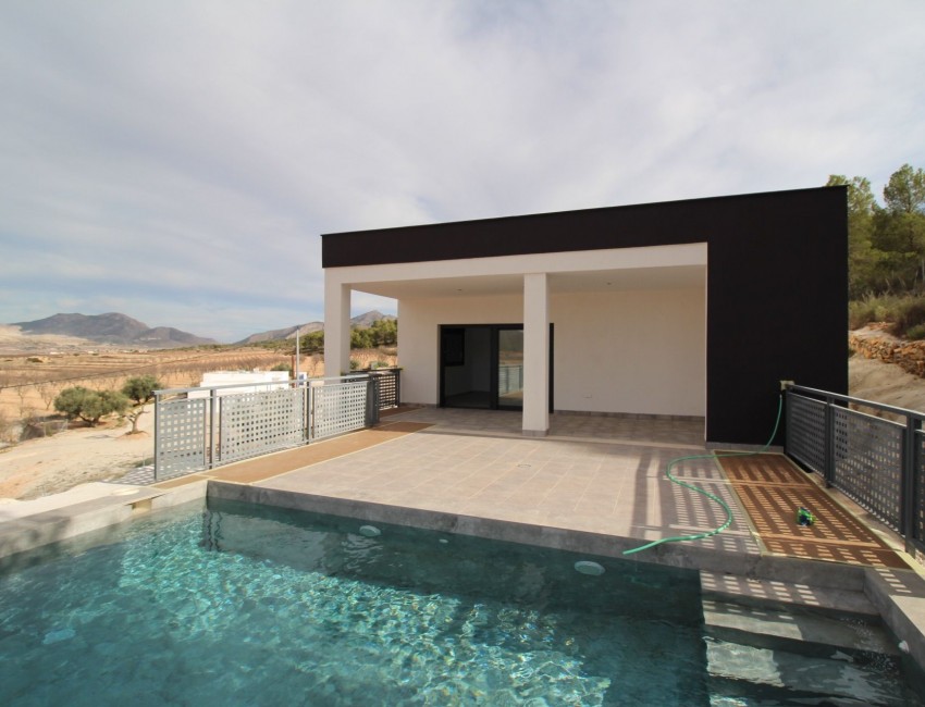 Nueva construcción  · Villa / Chalet · Canada De La Lena