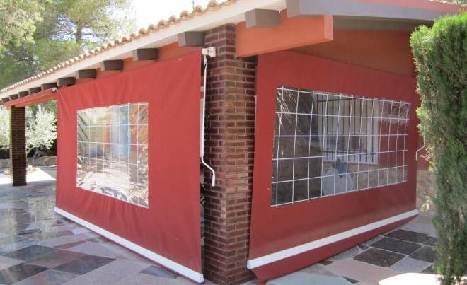 Venta · Villa / Chalet · Yecla