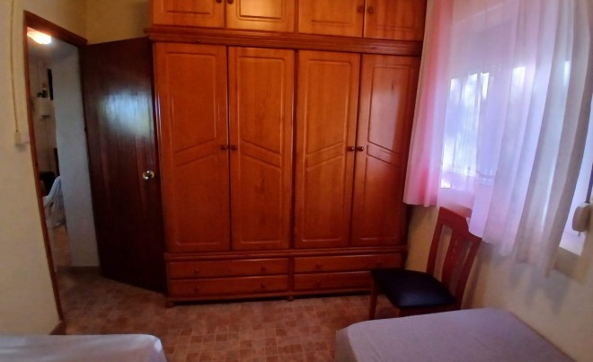 Venta · Villa / Chalet · Yecla