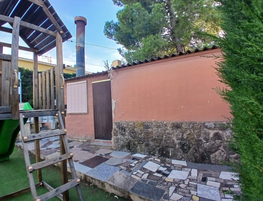 Venta · Villa / Chalet · Yecla