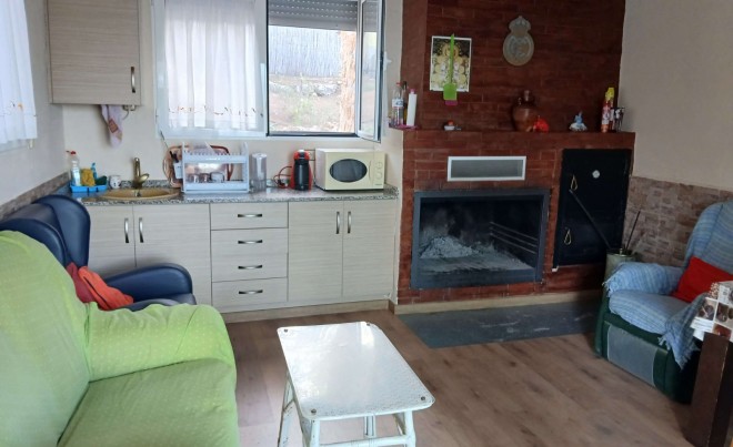 Venta · Villa / Chalet · Yecla