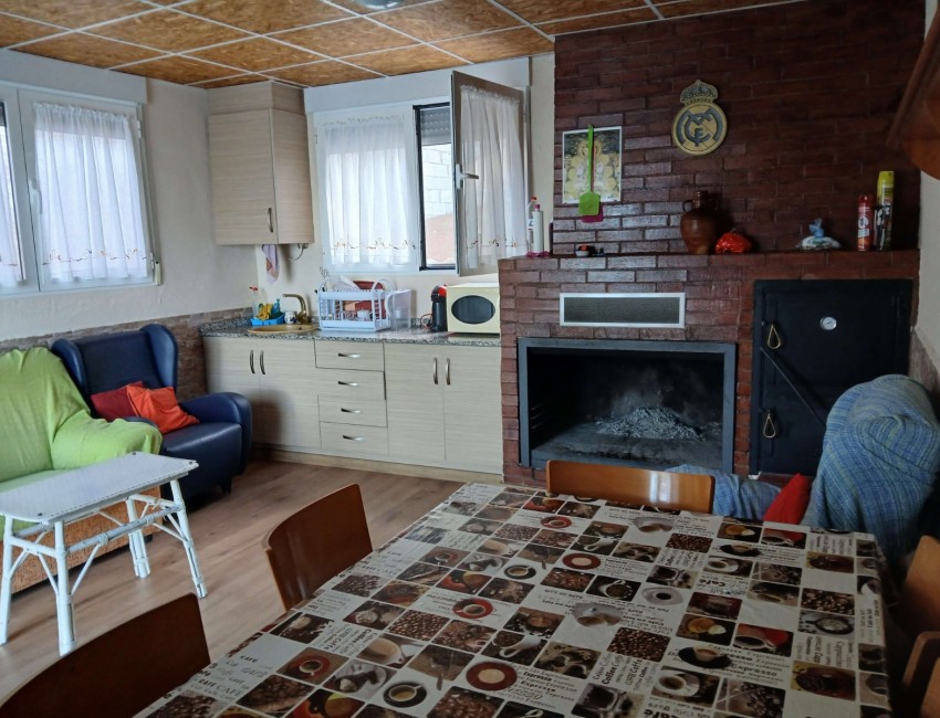 Venta · Villa / Chalet · Yecla