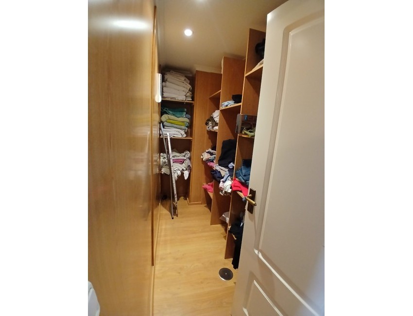 Venta · Bungalow / Adosado / Semiadosado · Elda