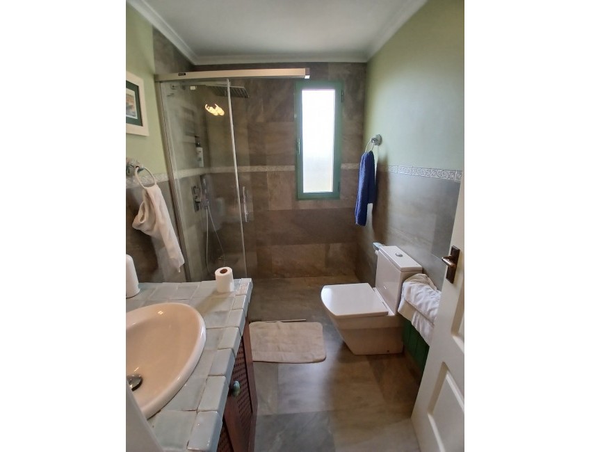 Venta · Bungalow / Adosado / Semiadosado · Elda