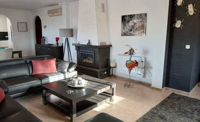 Venta · Villa / Chalet · Campos del Rio