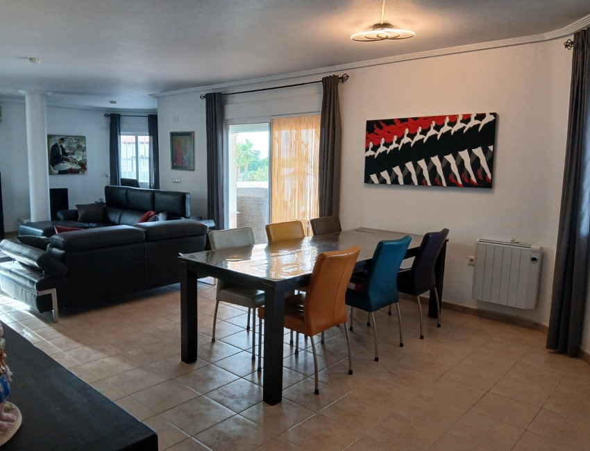 Venta · Villa / Chalet · Campos del Rio