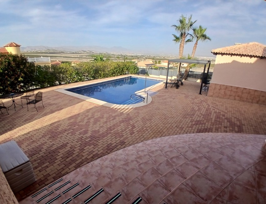 Venta · Villa / Chalet · Campos del Rio