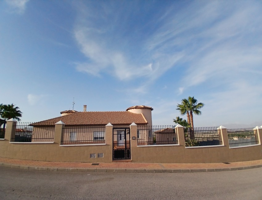 Venta · Villa / Chalet · Campos del Rio