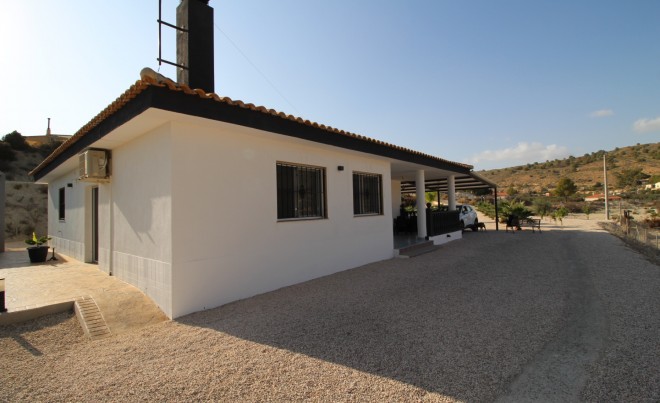Venta · Villa / Chalet · Fortuna