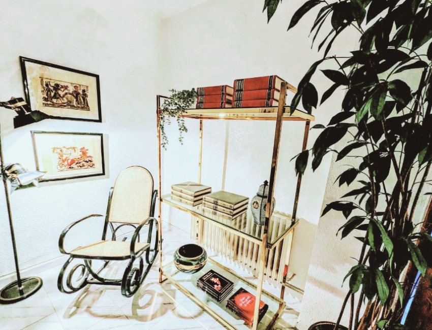 Revente · Penthouse · Yecla