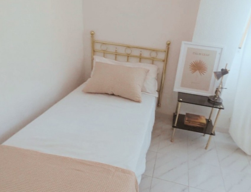 Revente · Penthouse · Yecla