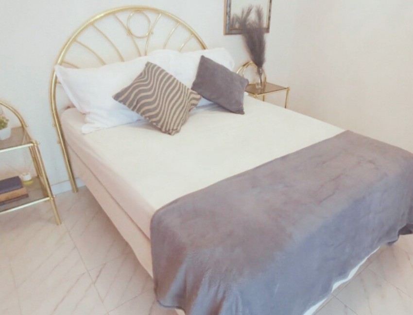 Revente · Penthouse · Yecla