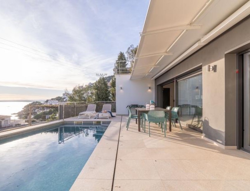 Revente · Villa · Canyelles