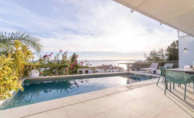 Revente · Villa · Canyelles