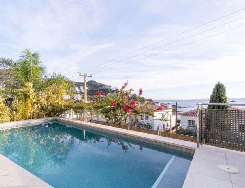 Revente · Villa · Canyelles