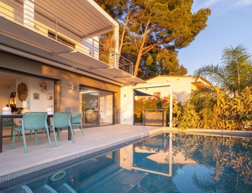 Revente · Villa · Canyelles