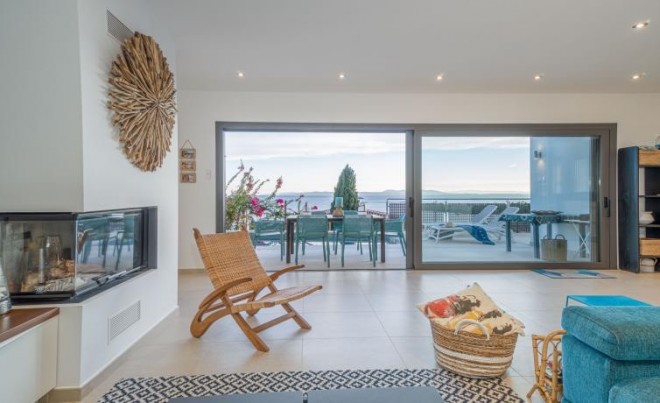 Revente · Villa · Canyelles