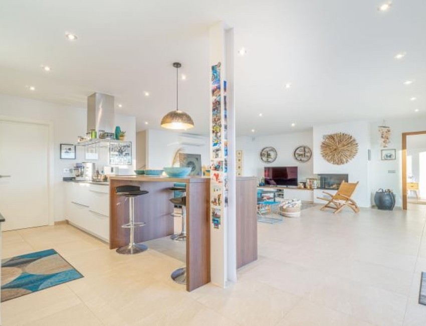 Revente · Villa · Canyelles