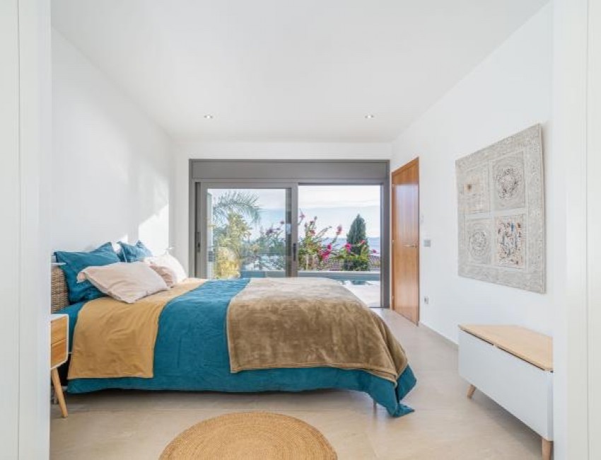 Revente · Villa · Canyelles