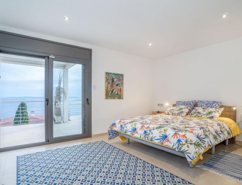 Revente · Villa · Canyelles