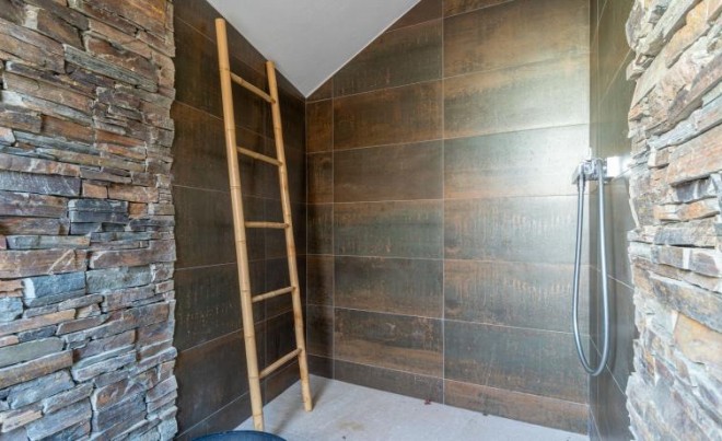 Revente · Villa · Canyelles