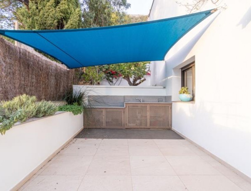 Revente · Villa · Canyelles