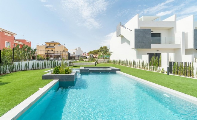 Nouvelle construction · Bungalow / Maison de Ville · Torrevieja · Lago Jardín II