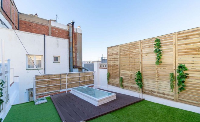 Revente · Bungalow / Maison de Ville · Roses