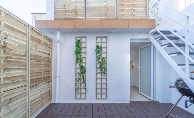 Revente · Bungalow / Maison de Ville · Roses