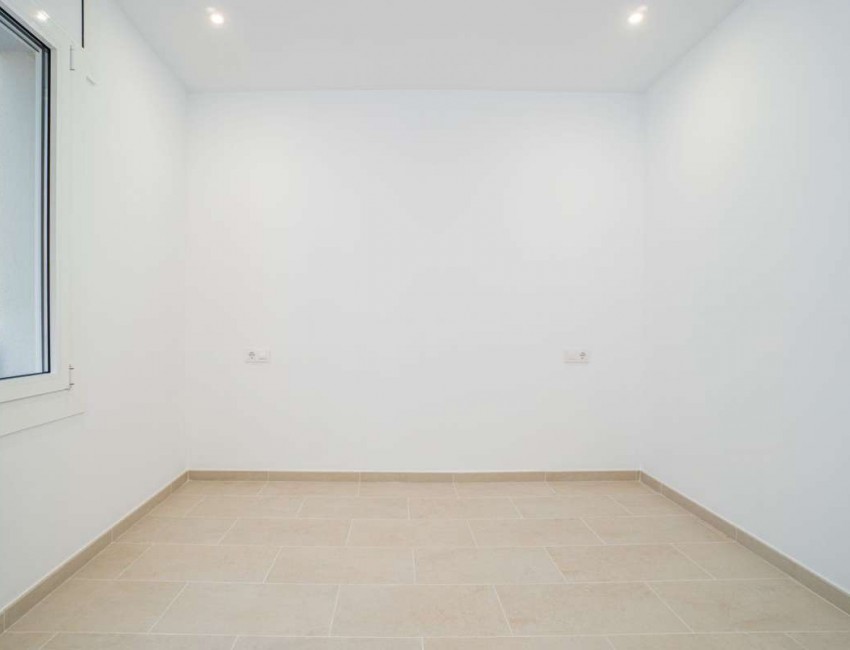 Revente · Bungalow / Maison de Ville · Roses