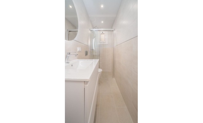 Revente · Bungalow / Maison de Ville · Roses