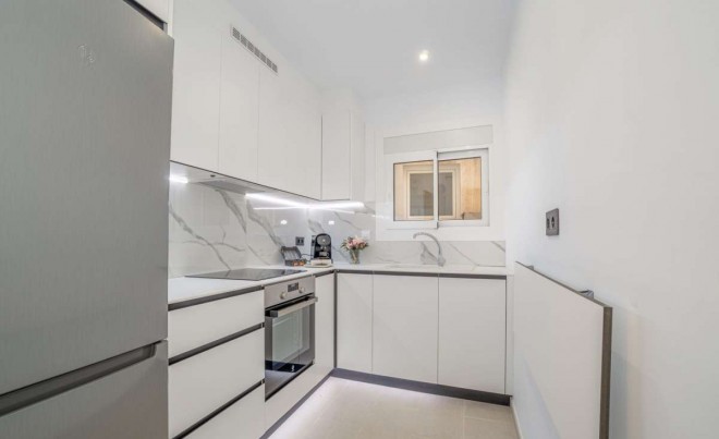 Revente · Bungalow / Maison de Ville · Roses