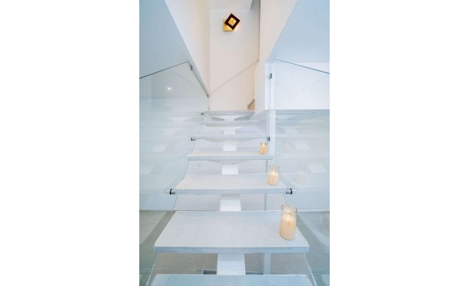 Revente · Bungalow / Maison de Ville · Roses