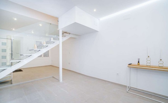 Revente · Bungalow / Maison de Ville · Roses