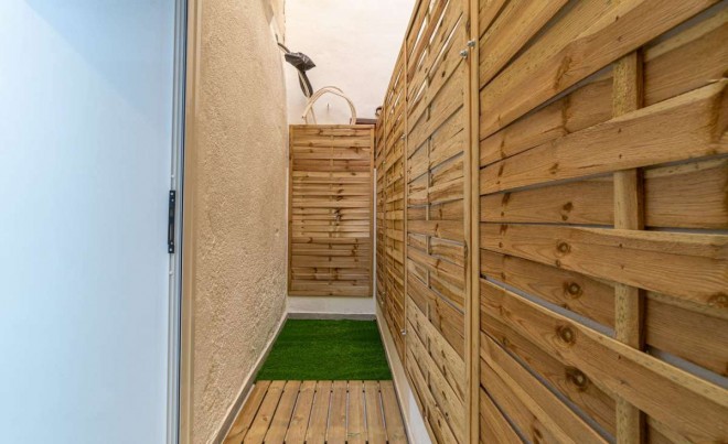 Revente · Bungalow / Maison de Ville · Roses