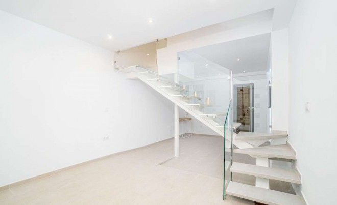 Revente · Bungalow / Maison de Ville · Roses