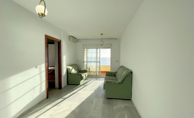 Revente · Appartement · San Luis de Sabinillas · Costa del Sol