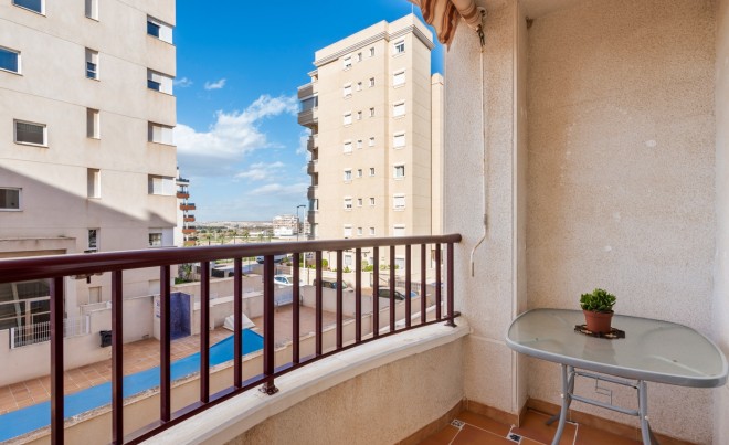 Sale · Apartment / Flat · Guardamar del Segura · Pueblo