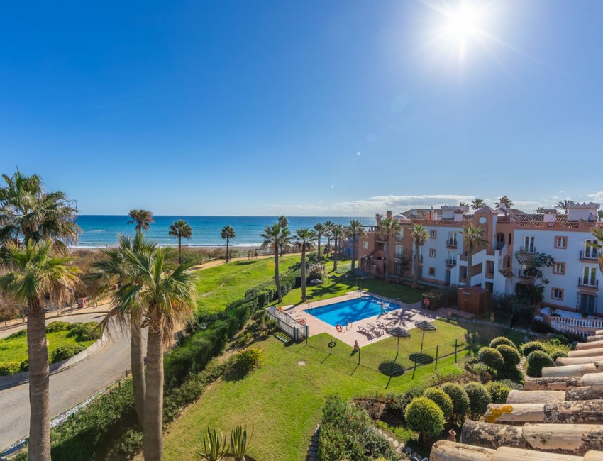 Sale · Apartment / Flat · Casares · Costa del Sol