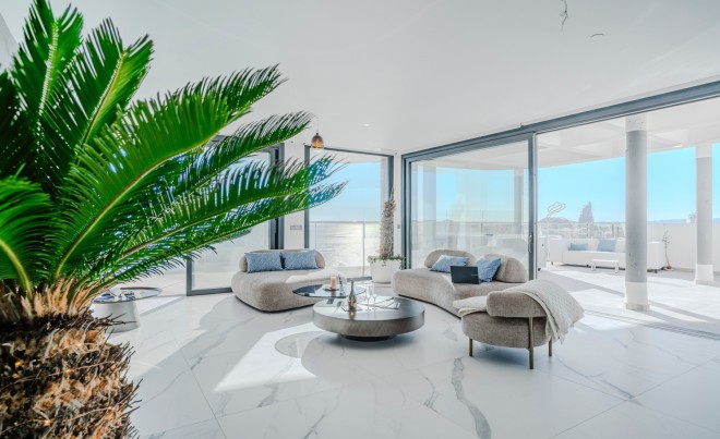 Venta · Apartamento / Piso · Benidorm