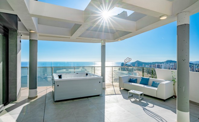 Venta · Apartamento / Piso · Benidorm