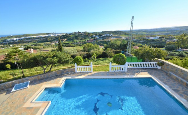 Venta · Villa / Chalet · Estepona · Costa del Sol