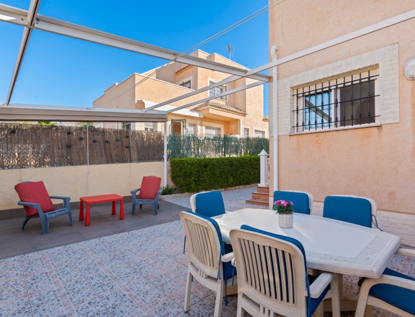 Venta · Bungalow / Adosado / Semiadosado · San Fulgencio · Urb. La Marina