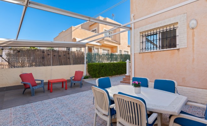 Venta · Bungalow / Adosado / Semiadosado · San Fulgencio · Urb. La Marina