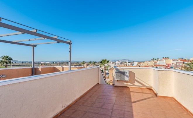 Venta · Bungalow / Adosado / Semiadosado · San Fulgencio · Urb. La Marina