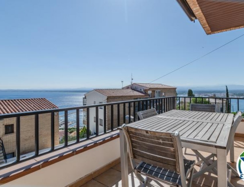 Revente · Bungalow / Maison de Ville · Puig Rom