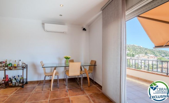 Revente · Bungalow / Maison de Ville · Puig Rom