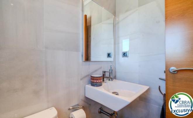 Revente · Bungalow / Maison de Ville · Puig Rom