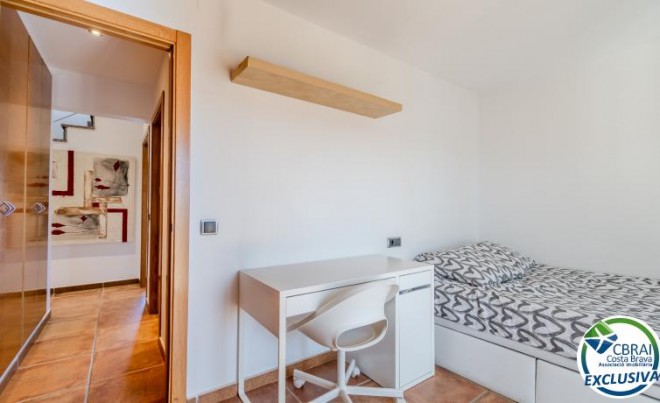 Revente · Bungalow / Maison de Ville · Puig Rom